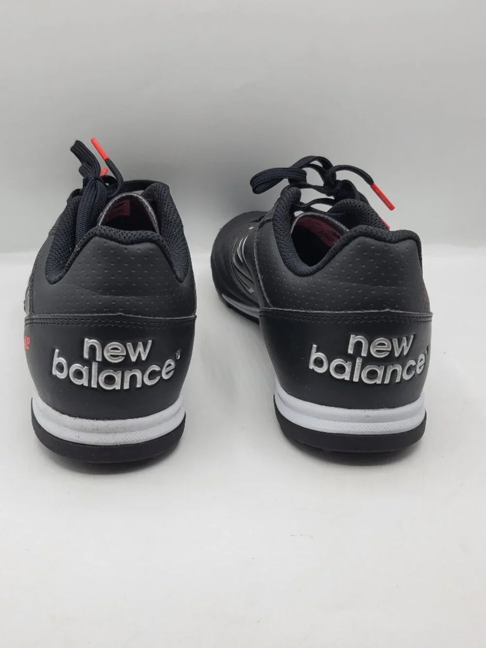 NWOT NEW BALANCE 442 V2 TEAM TF SOCCER SHOES